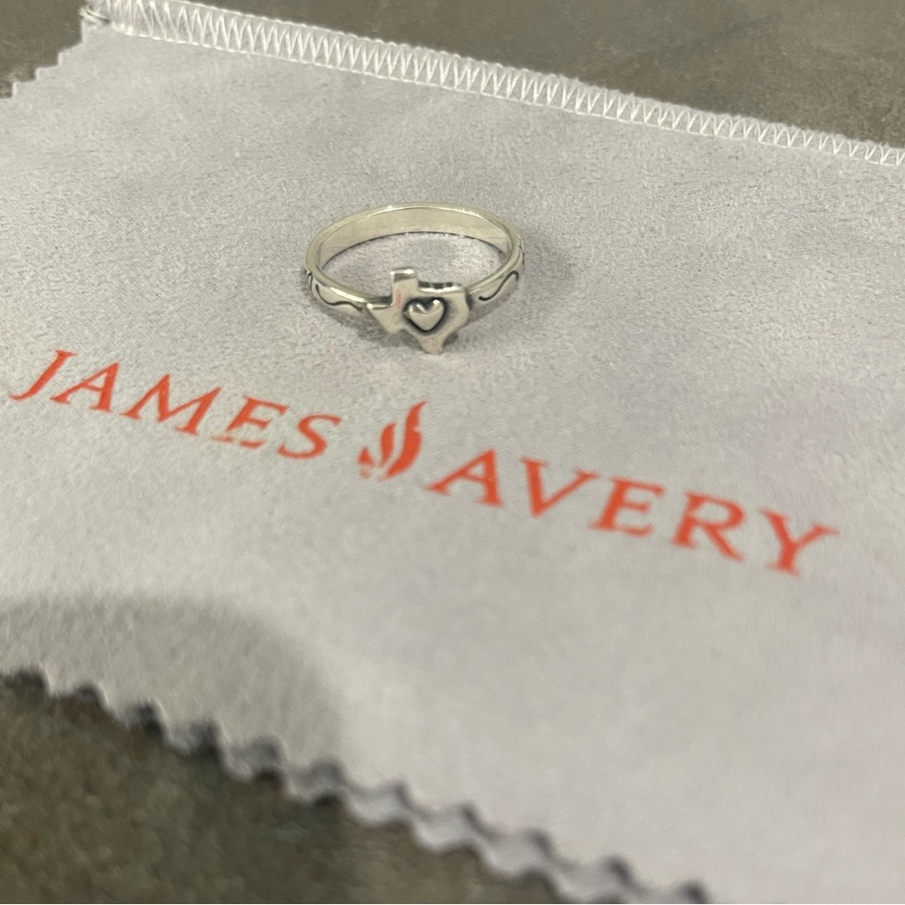 Retired James Avery ring “Together we stand strong”